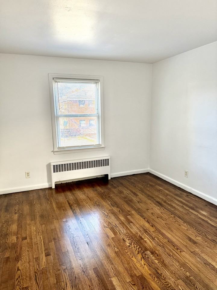 294 West Post Road #1B - Photo 2 of 4