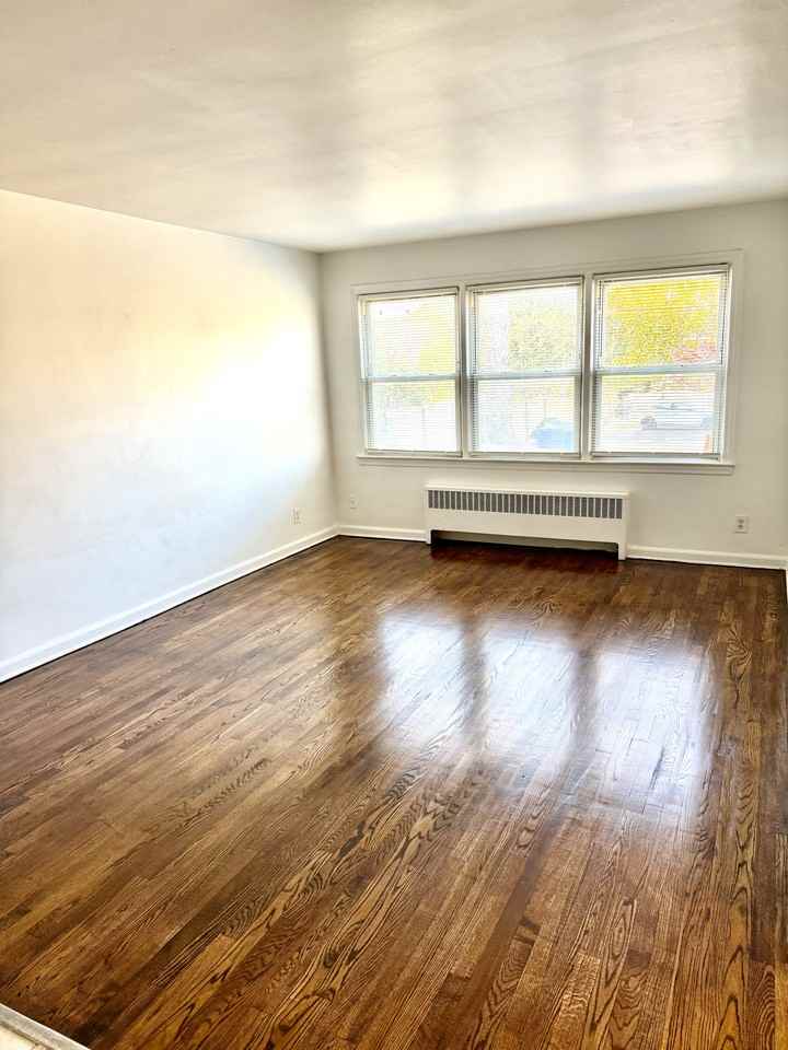 294 West Post Road #1B - Photo 4 of 4