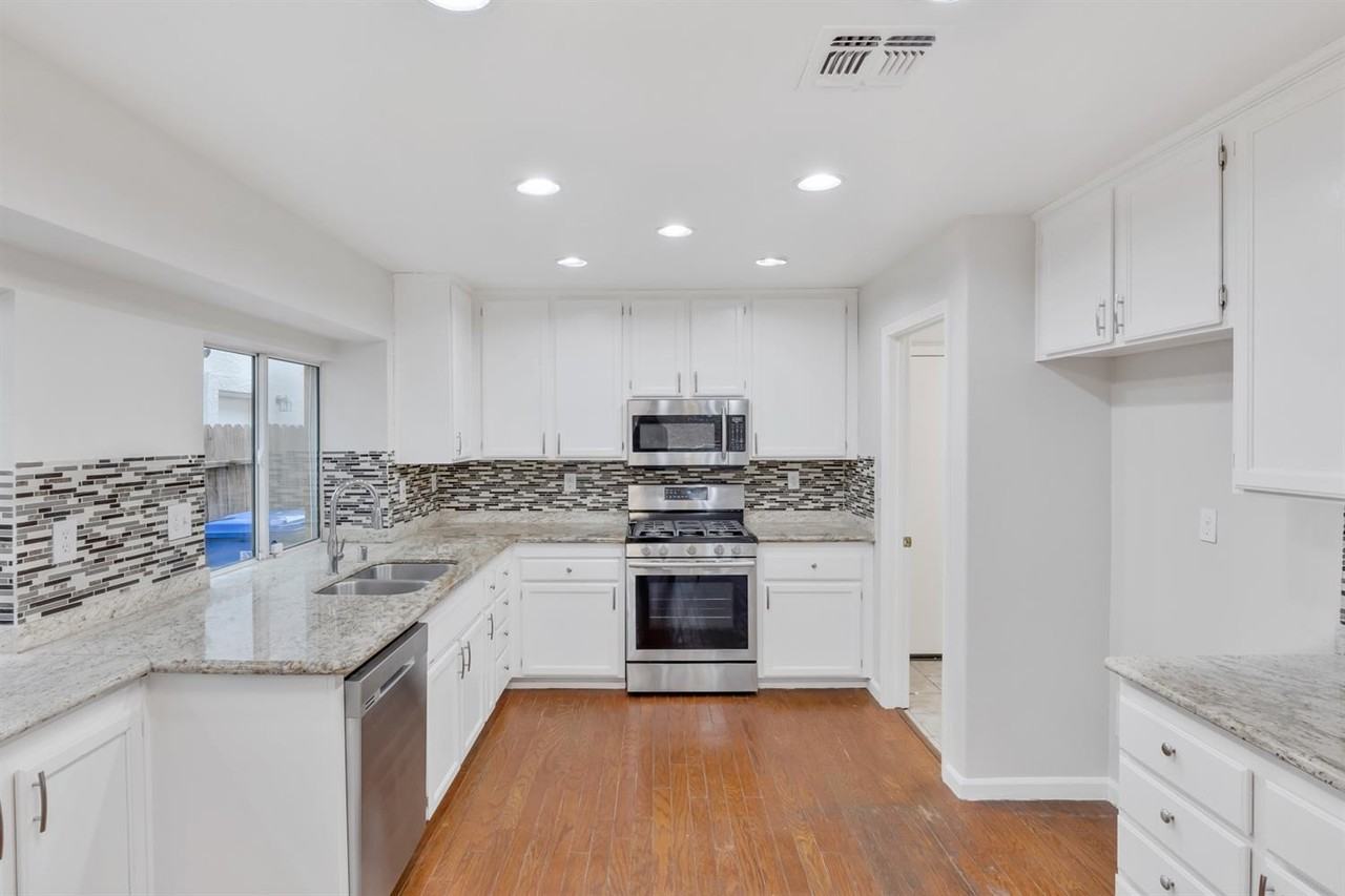 408 Hansen Circle #NA - Photo 7 of 21