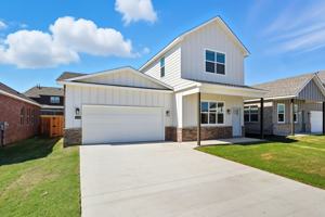 featured image of 17450 E 41st St