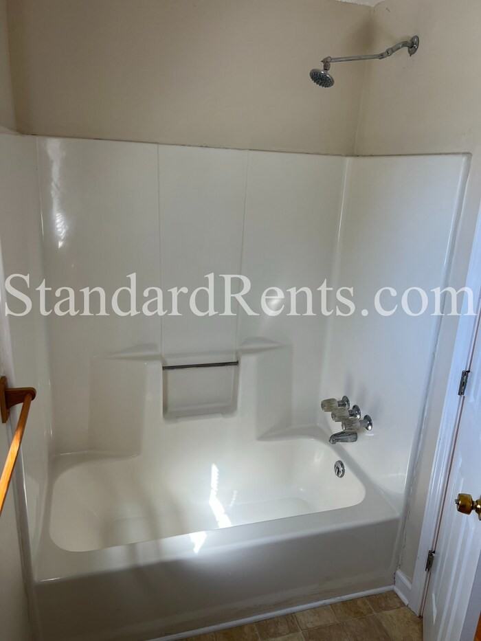 6320 Cooper St - Photo 5 of 26