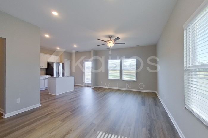 928 Silent Barge Cv - Photo 4 of 24