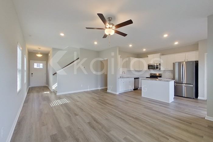 928 Silent Barge Cv - Photo 6 of 24