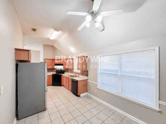 1343 Appling Road - Photo 7 of 28