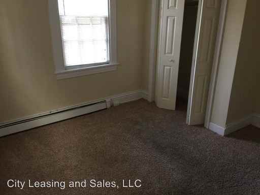 23 E 31st St - Photo 3 of 8