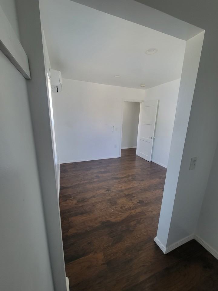 7611 Seville Ave #1 - Photo 7 of 38