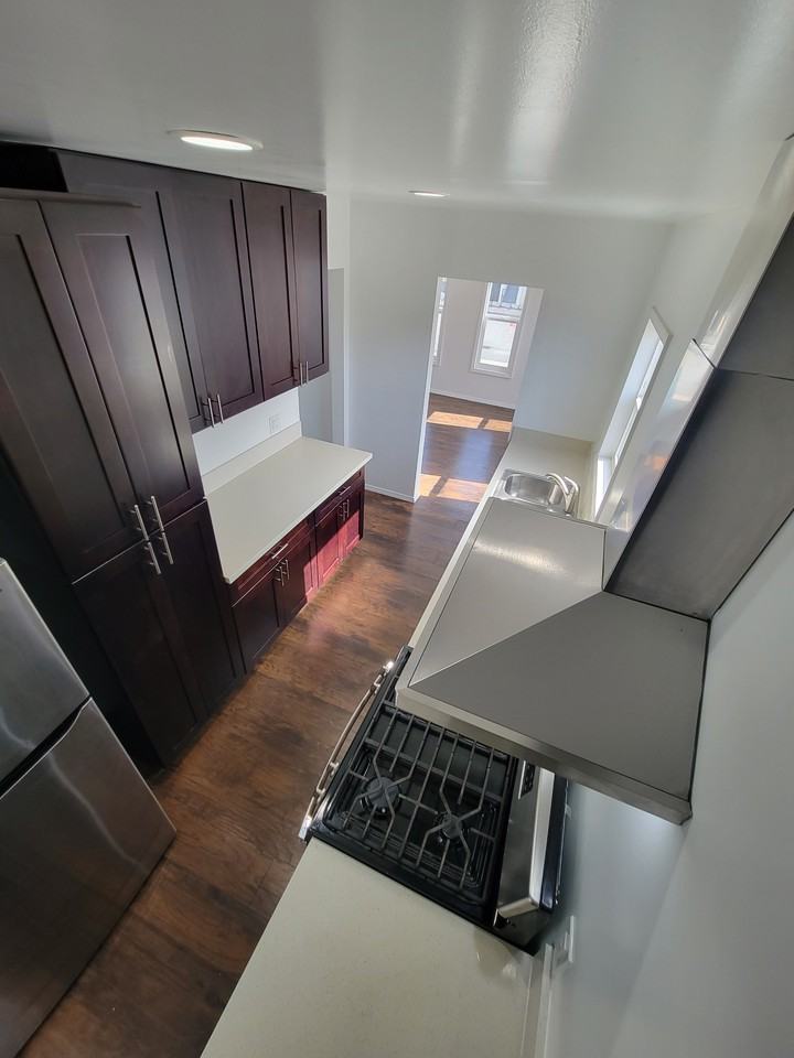 7611 Seville Ave #1 - Photo 6 of 38