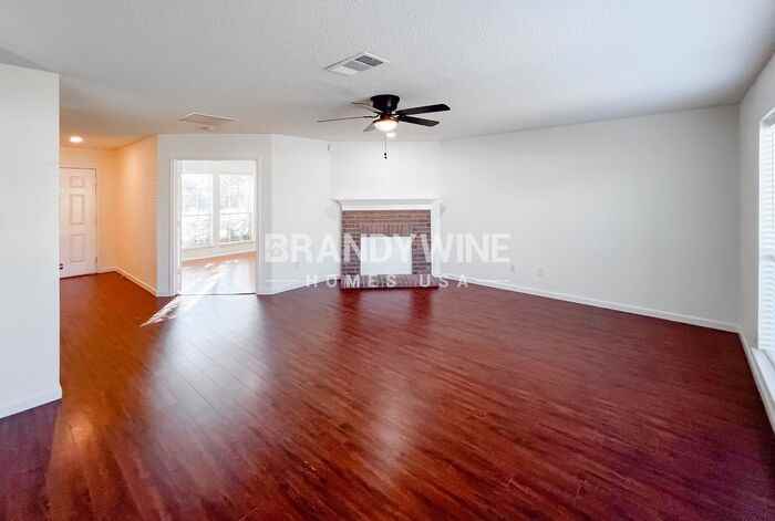 1343 Prairie Dr - Photo 7 of 35