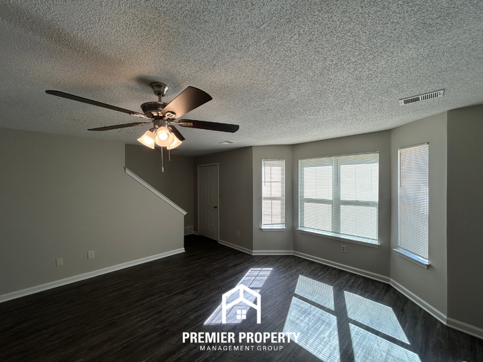 7610 Bridelwreath Drive - Photo 2 of 18