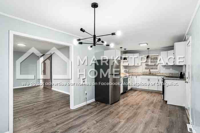 9206 Blackwell Street Southwest - Photo 7 of 21