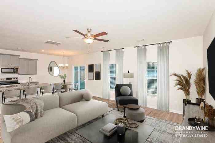 331 Redmoss Dr - Photo 2 of 38