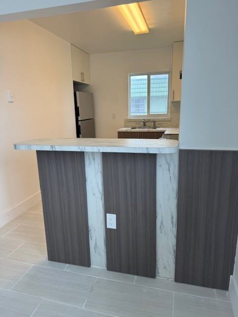 800 Nw 44th St #4 - Photo 4 of 13