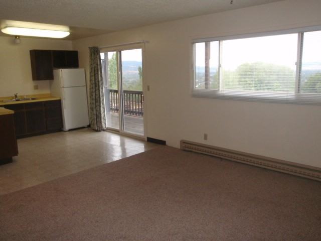 2236 Foothills Ct #2 - Photo 5 of 12