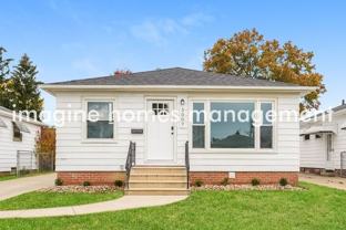 3007 Center Dr - Photo 1 of 1