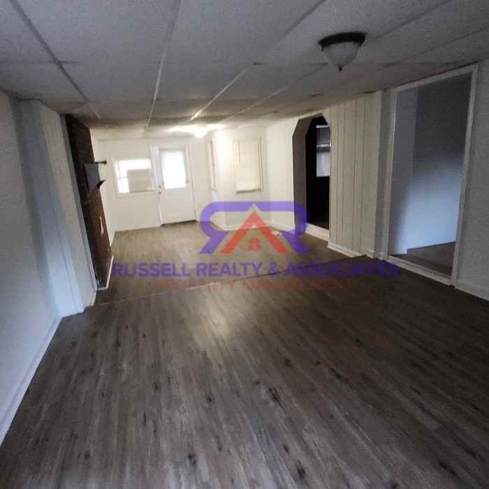 106 Dilcy Daniel Dr - Photo 3 of 12