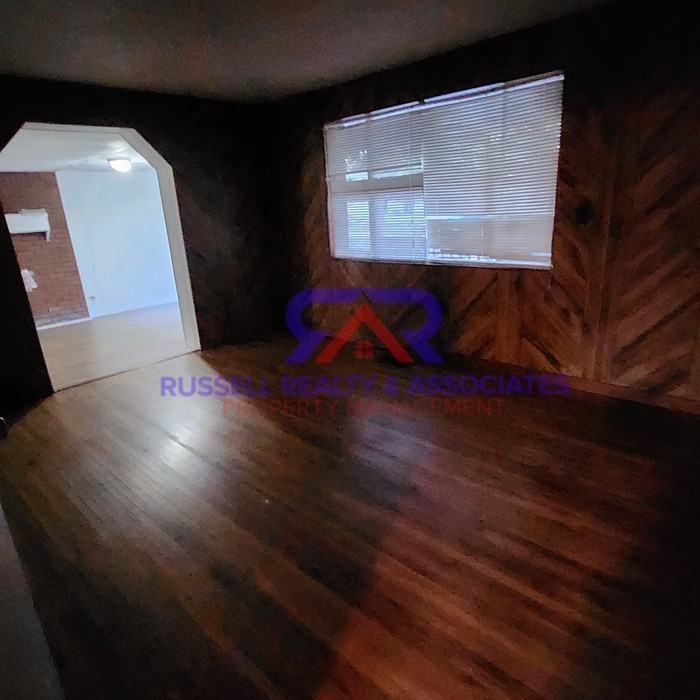 106 Dilcy Daniel Dr - Photo 4 of 12