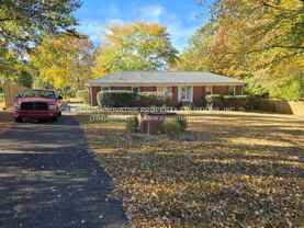 1805 Falconhurst Dr - Photo 1 of 1