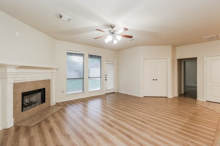 8318 Terrace Brook Dr - Photo 2 of 14