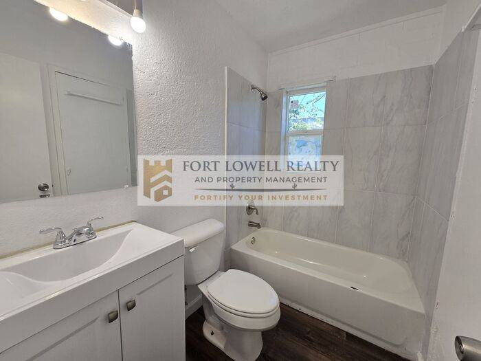 3051 E Proctor Vis - Photo 6 of 9