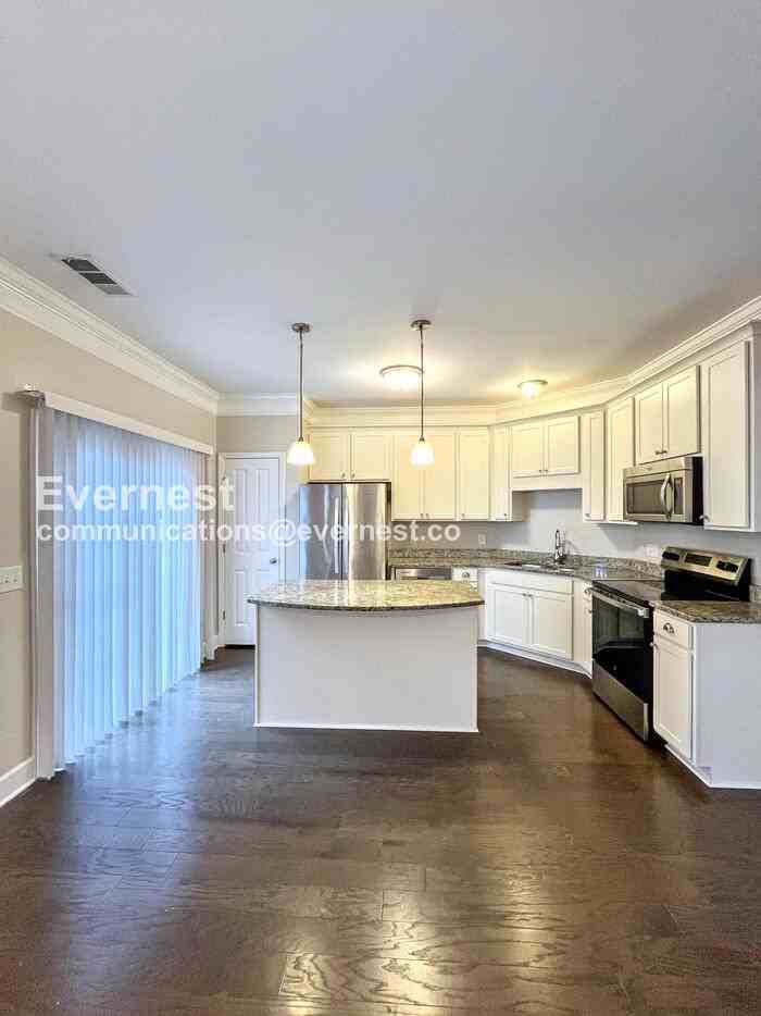 5549 Prada Drive - Photo 2 of 28