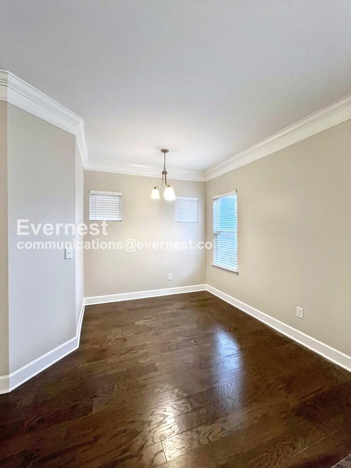 5549 Prada Drive - Photo 3 of 28