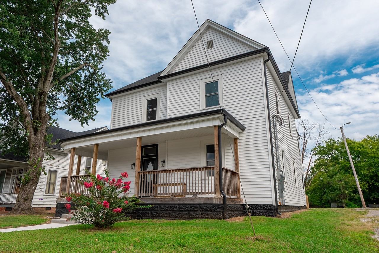 1116 Richmond Blvd - Photo 3 of 10