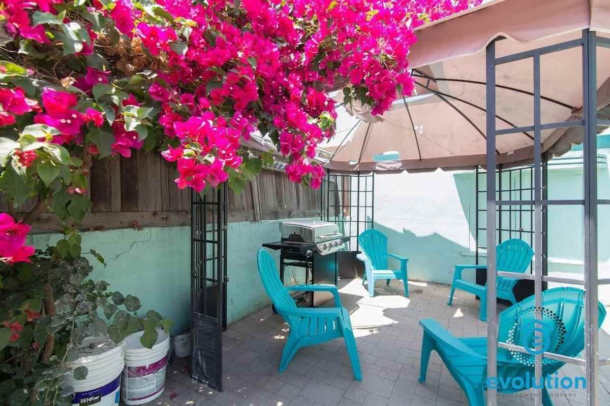 4110-4116 Kansas St - Photo 3 of 3