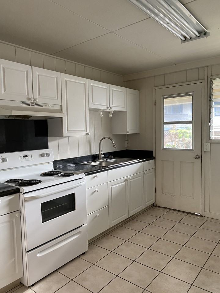 76 6271 Alii Drive #8 - Photo 5 of 7