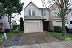 featured image of 2531 E 3rd St