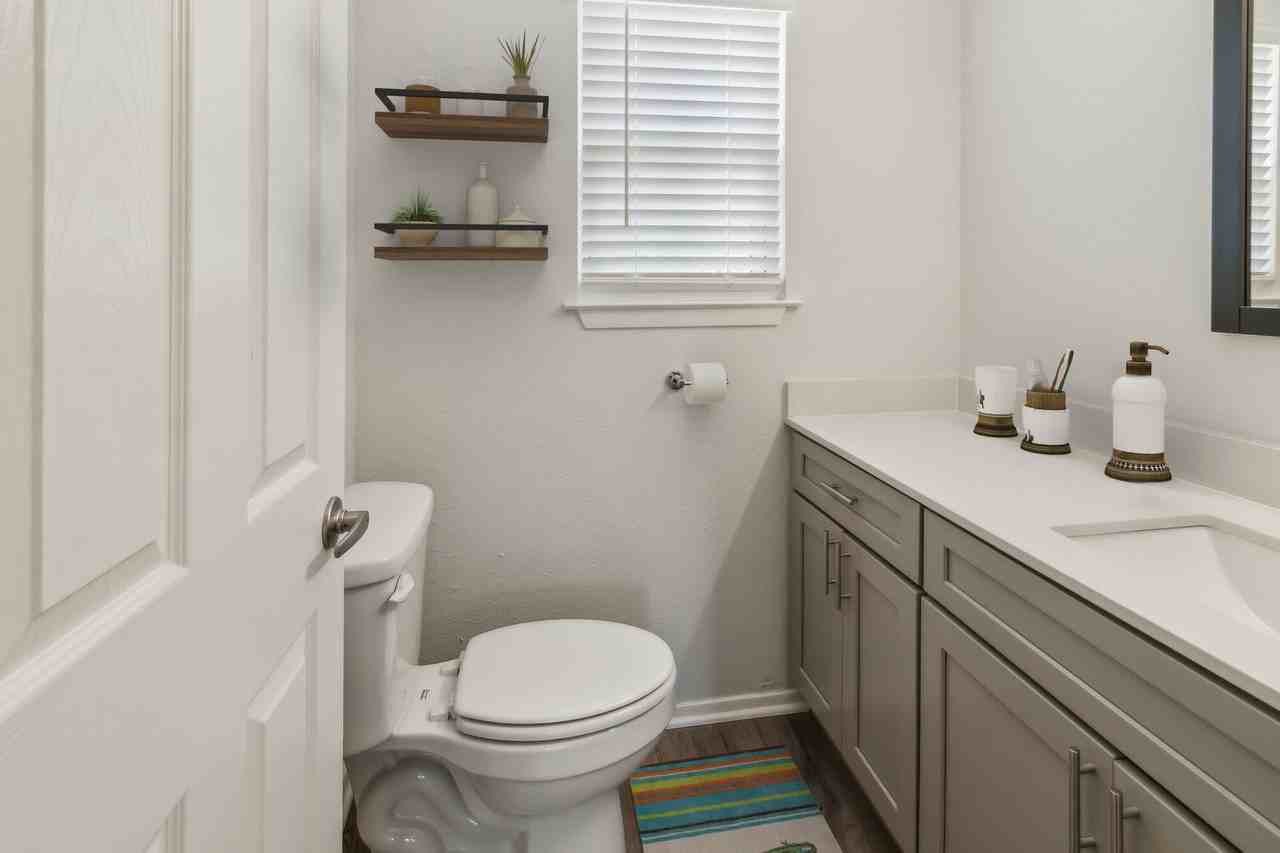 River Point - Photo 4 of 16