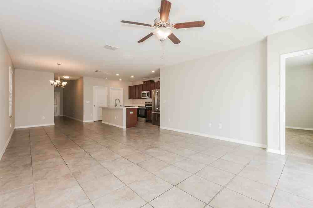 6807 Blue Moon Way - Photo 5 of 17