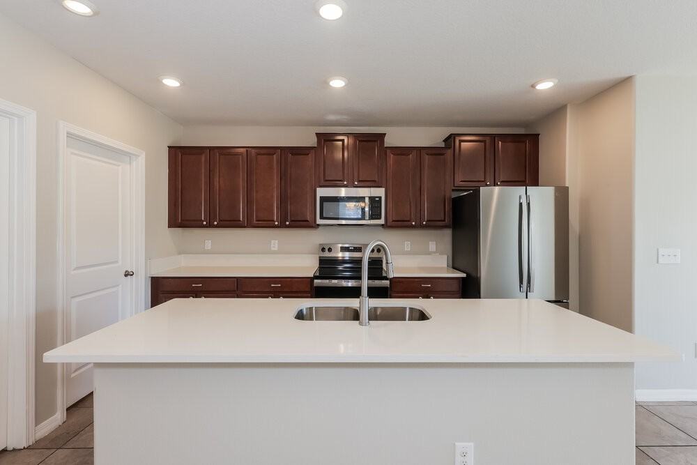 6807 Blue Moon Way - Photo 7 of 17