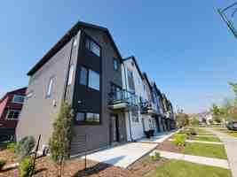 featured image of 2812 Maple Way NW #2812