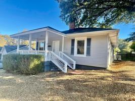 featured image of 405 Link St