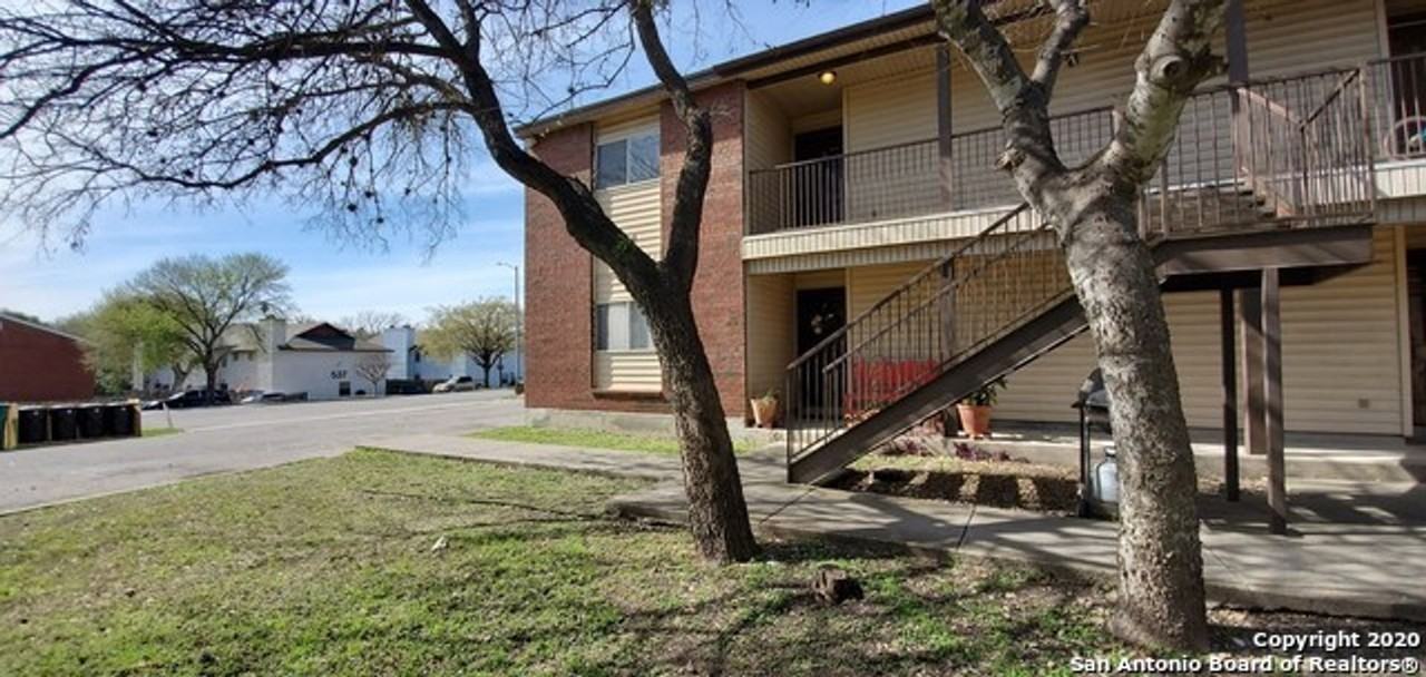 538 Dukeway #C - Photo 3 of 21