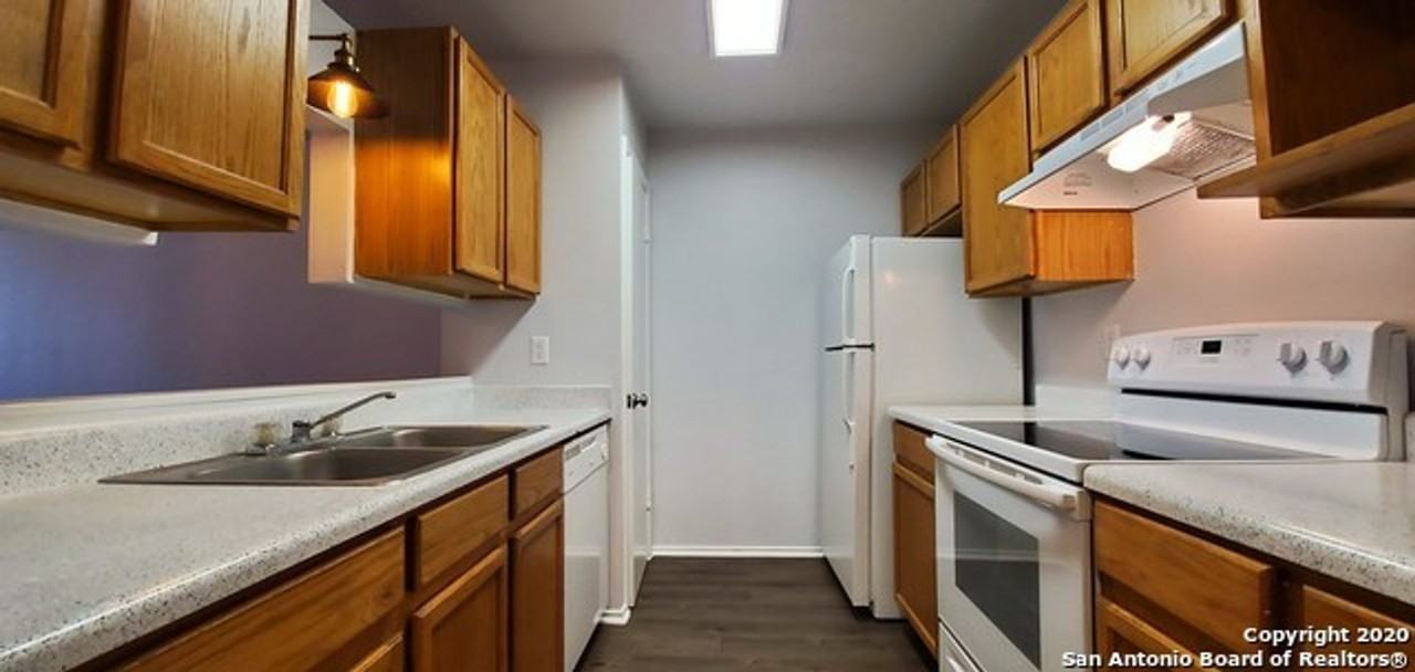 538 Dukeway #C - Photo 6 of 21