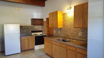 featured image of 1012 S Washington St