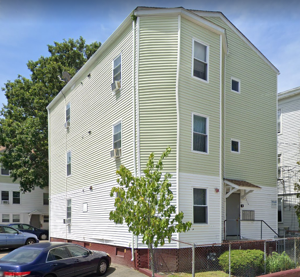 212-216 Illinois Street - Photo 2 of 3