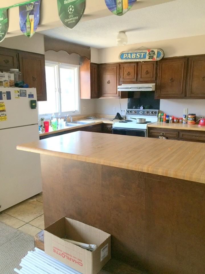 22 University Pl - Photo 3 of 9