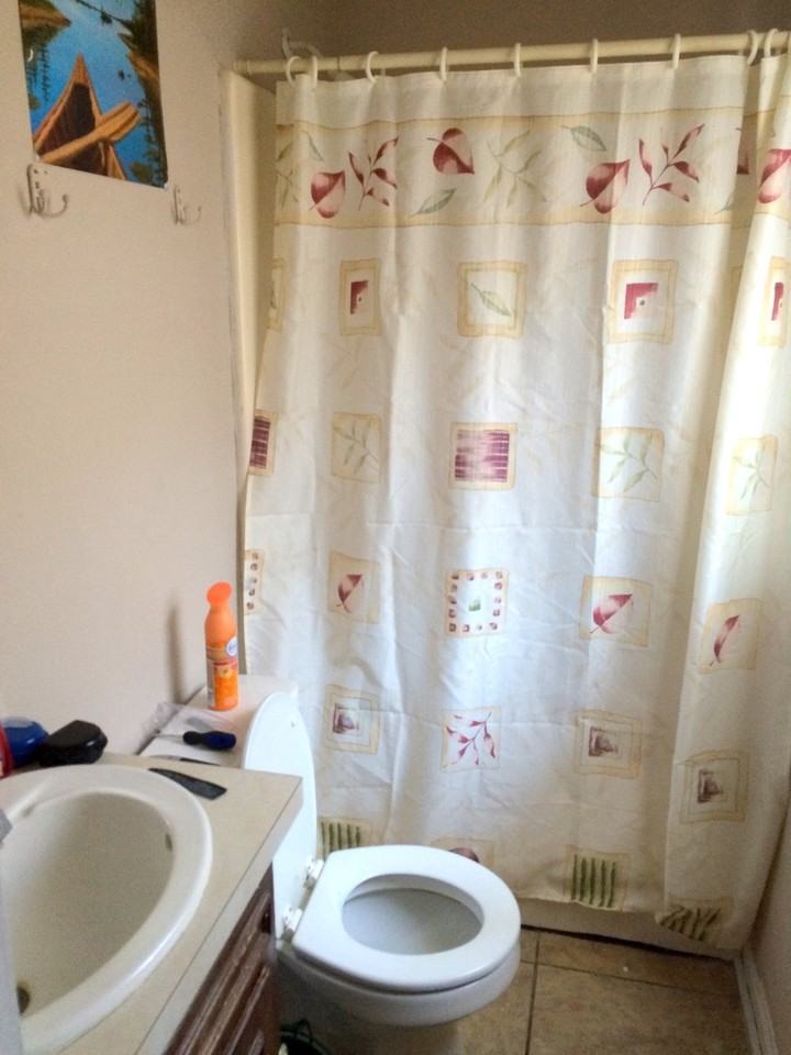 22 University Pl - Photo 5 of 9