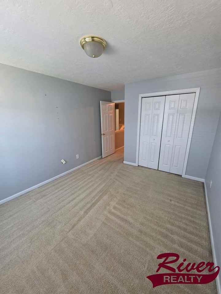 213 Nicklaus Court - Photo 6 of 8