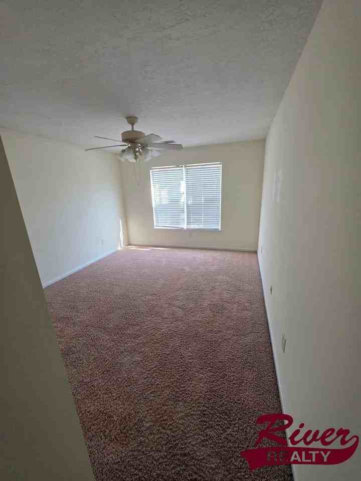 213 Nicklaus Court - Photo 7 of 8