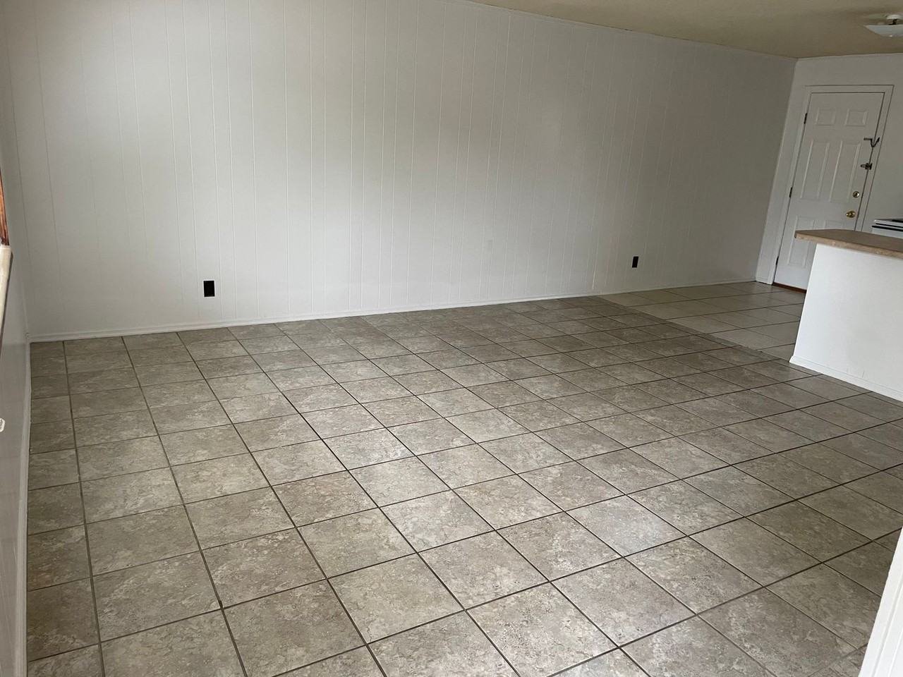 596 Florosa Ct - Photo 6 of 13