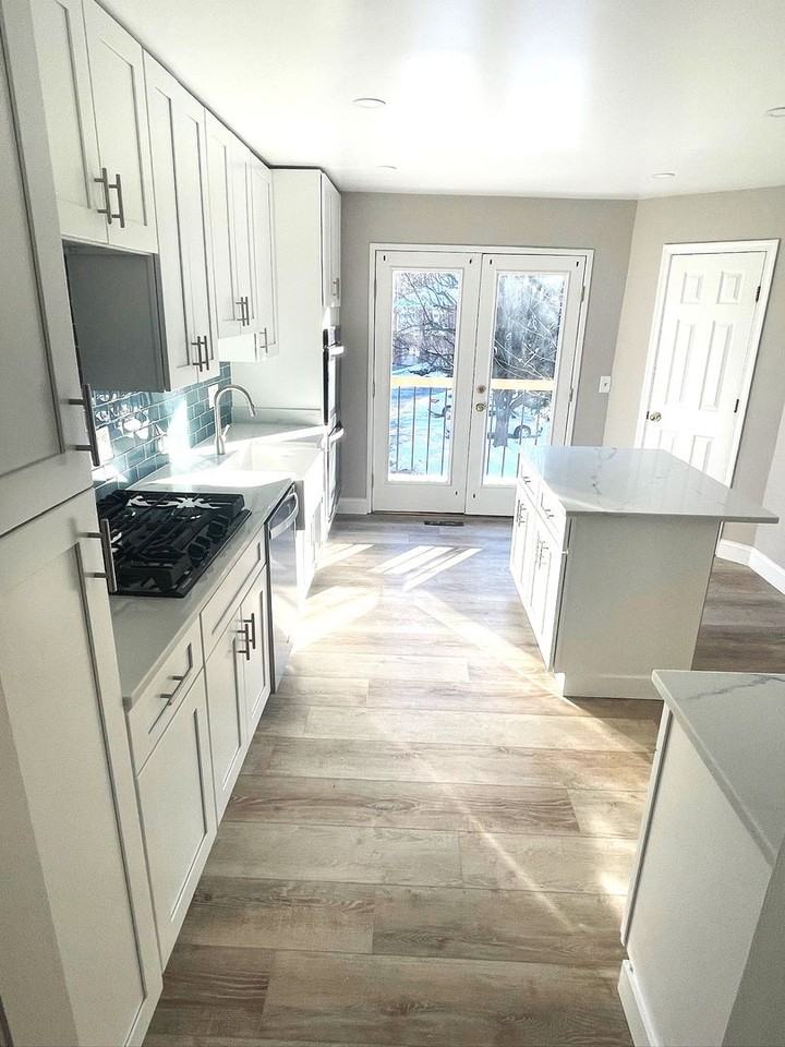 12 Valerian Court - Photo 4 of 42