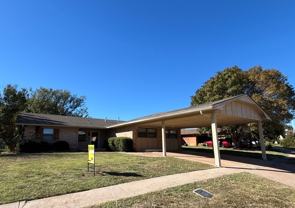 403 Sw Forest Pl - Photo 1 of 1