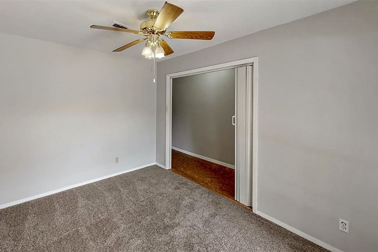 1210 Neal Pickett Dr - Photo 5 of 7