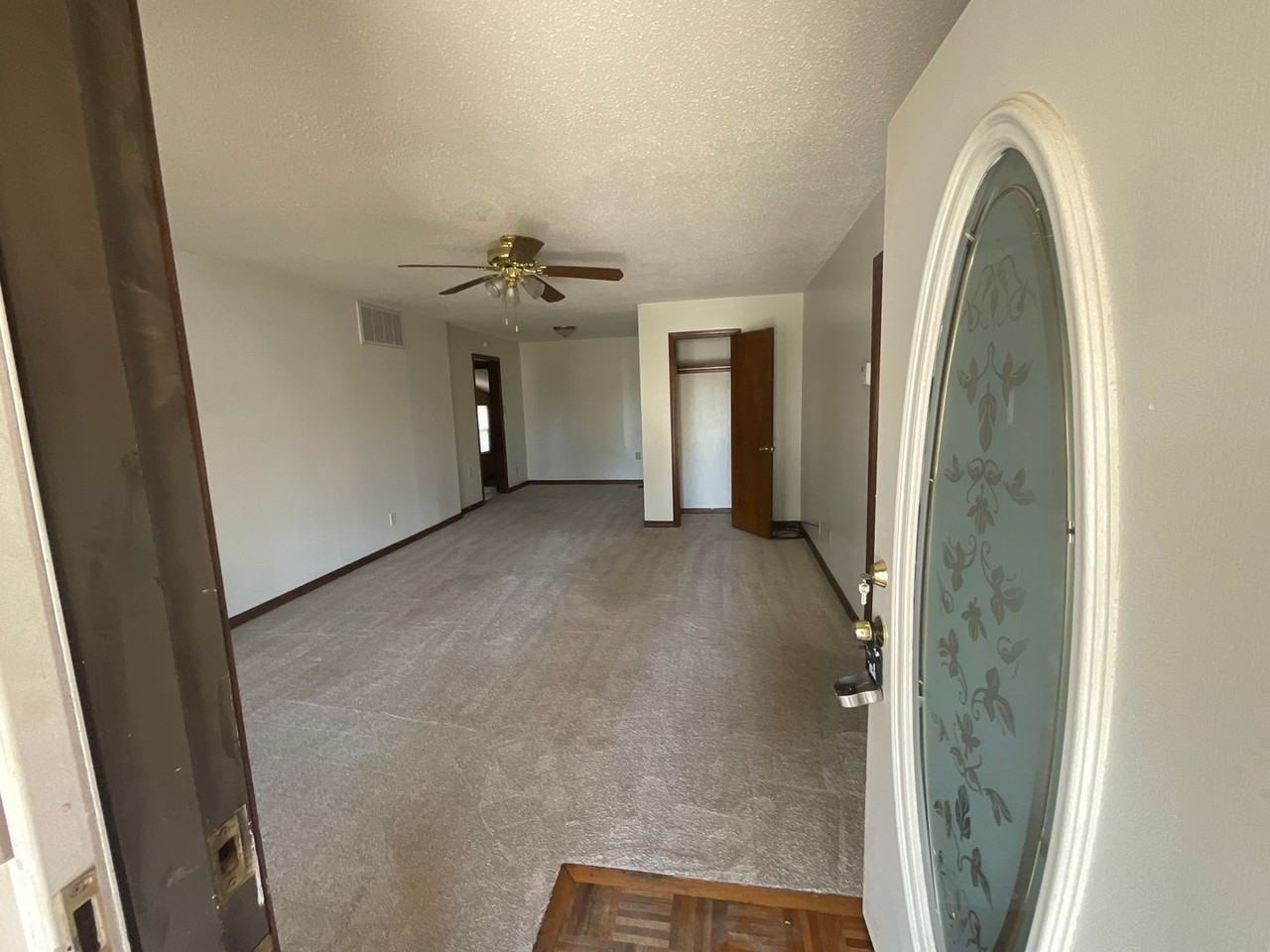 4109 Nw 30th St - Photo 2 of 25