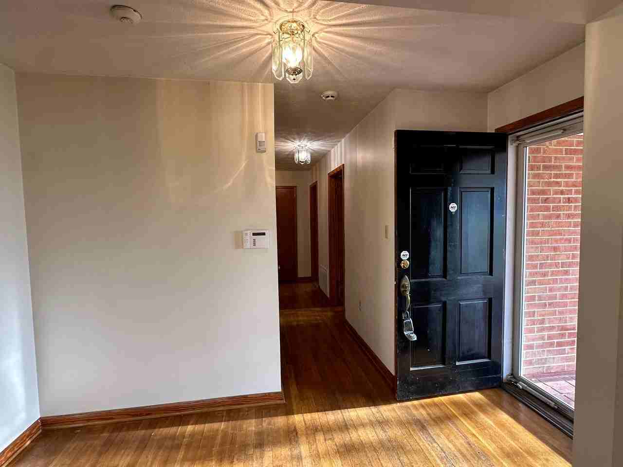 1308 Minebank Rd - Photo 4 of 32