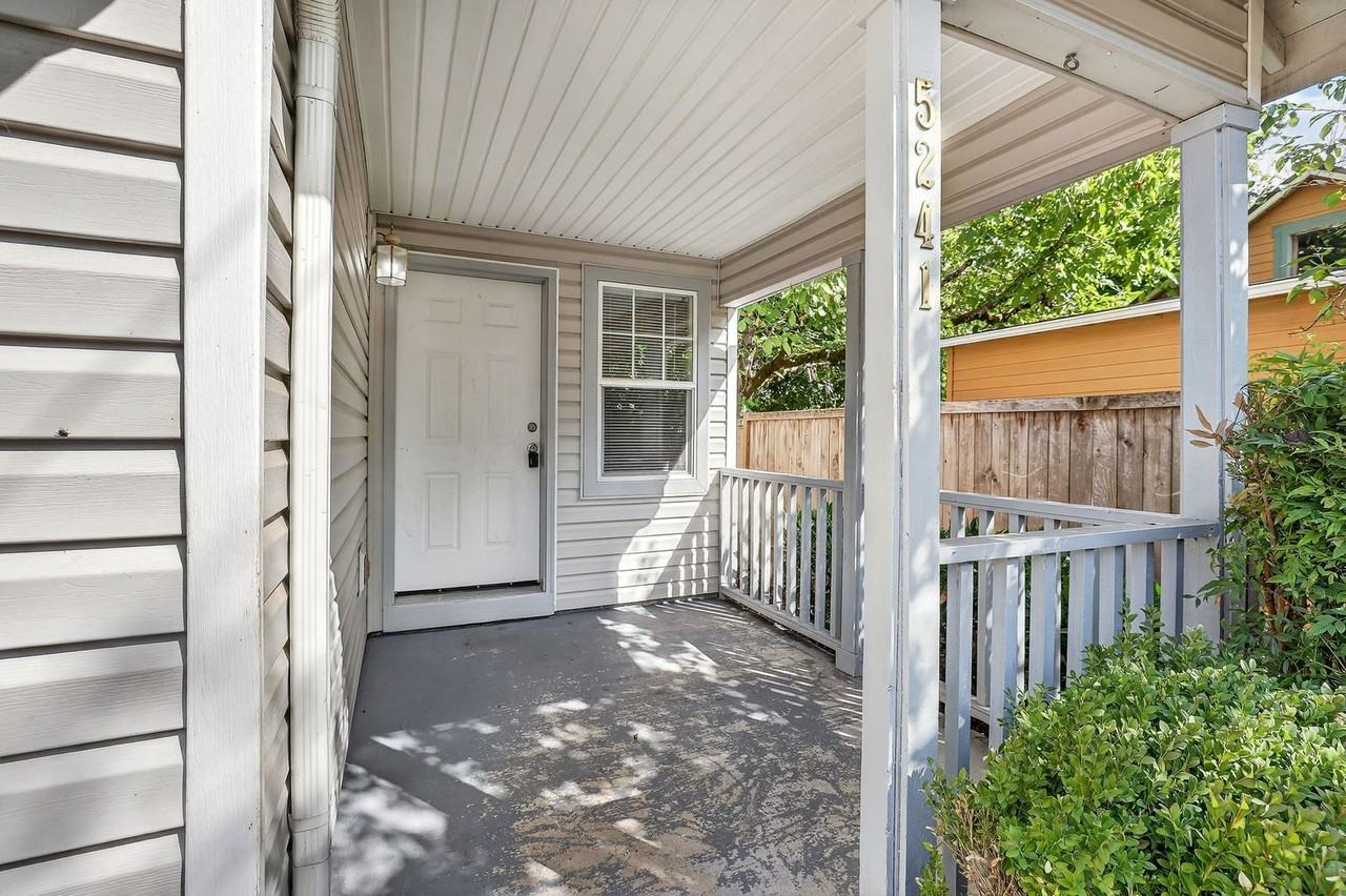 5241 Southeast Rural Street - Photo 4 of 39