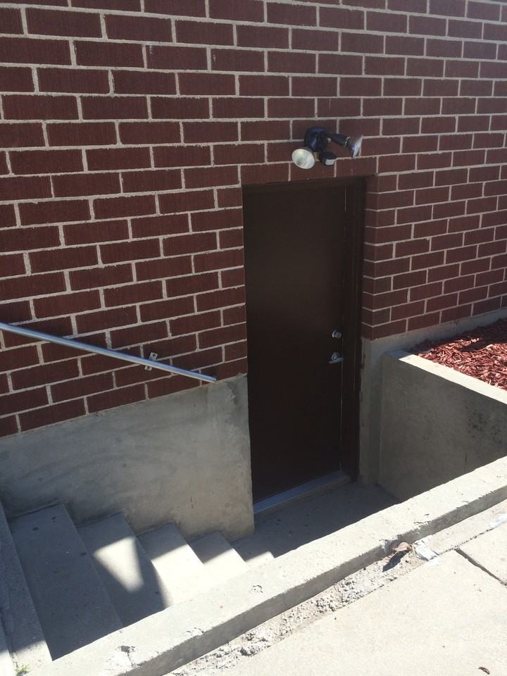 1115 N 1300 W - Photo 3 of 21